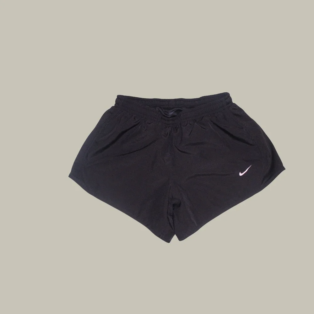 Nike Dri-FIT Running Shorts Black white Swoosh Athletic Gym Shorts kids Medium
